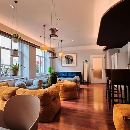 Ξενοδοχείο Karl - 3*