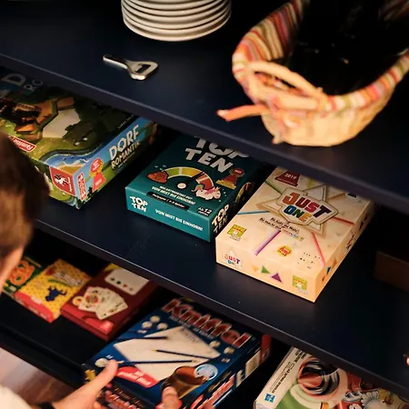 Karl - 3* Κωνσταντία