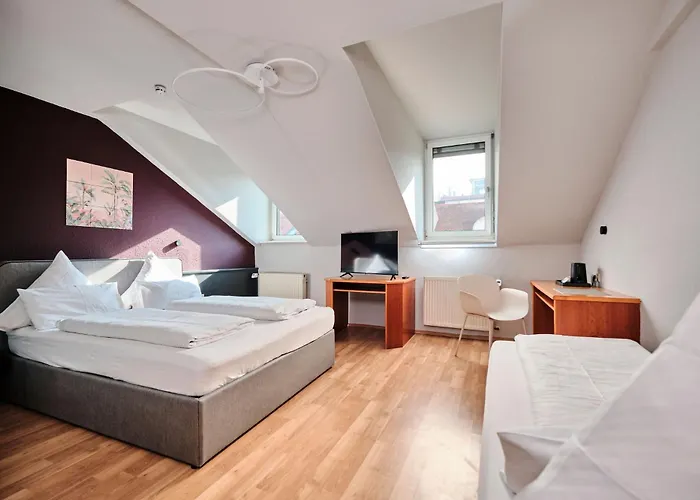 Karl - 3* Lago de Constança