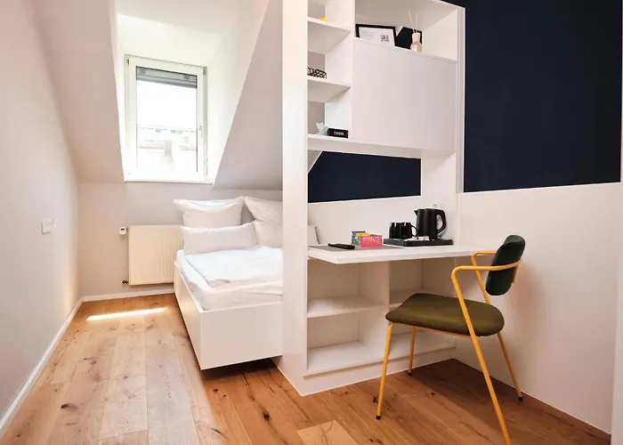 Karl - 3* Lago de Constança